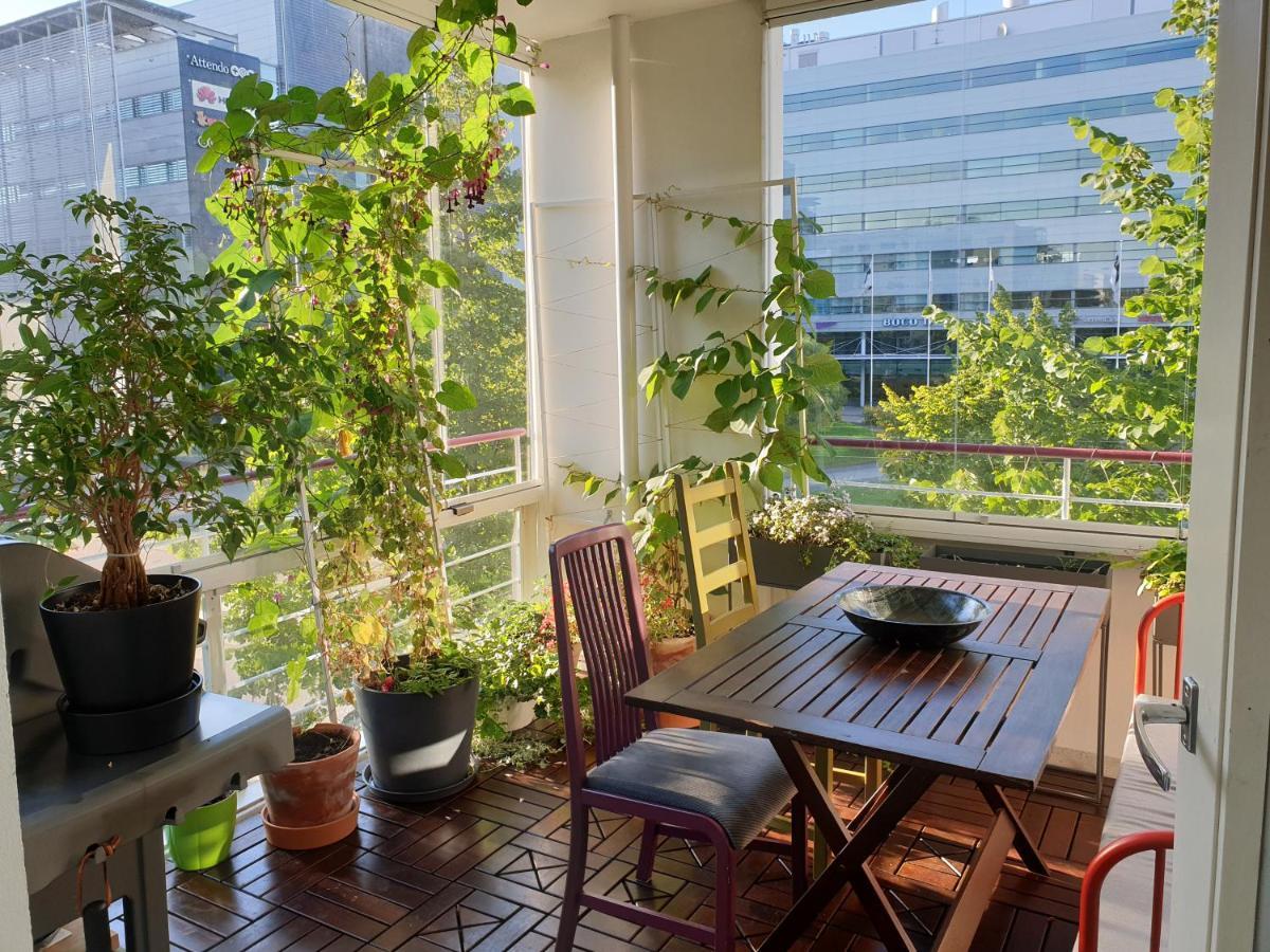 Bright, Big With Own Sauna & Balcony Lägenhet Helsingfors
