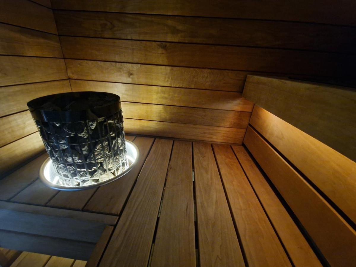 Apartment Bright, Big With Own Sauna & Balcony *